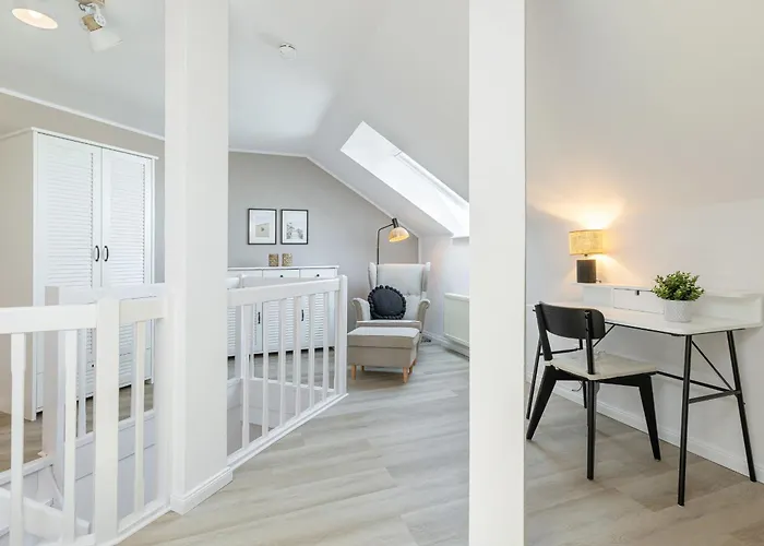 Haus Baltic Flat White *